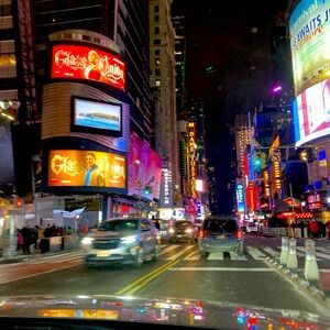 Meet your Posher, Dee